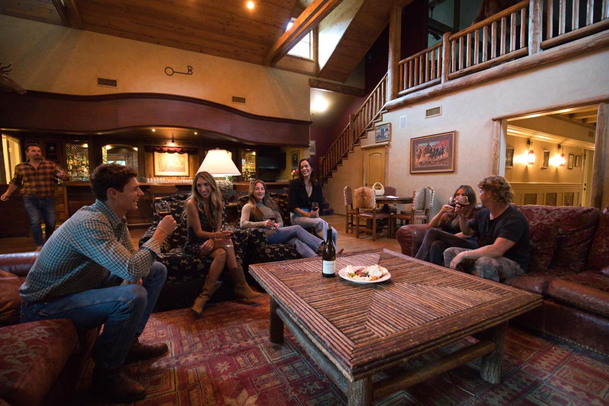 Hotel Circle Bar B Guest Ranch Capitan