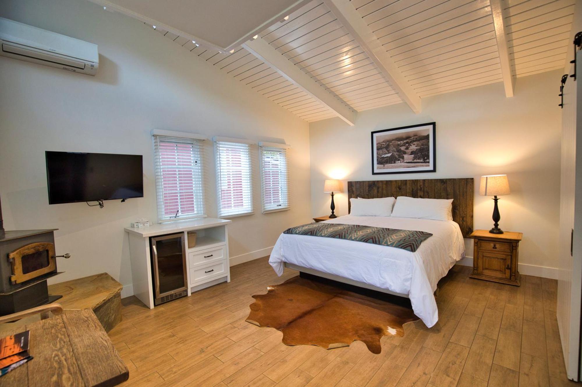 Circle Bar B Guest Ranch Capitan