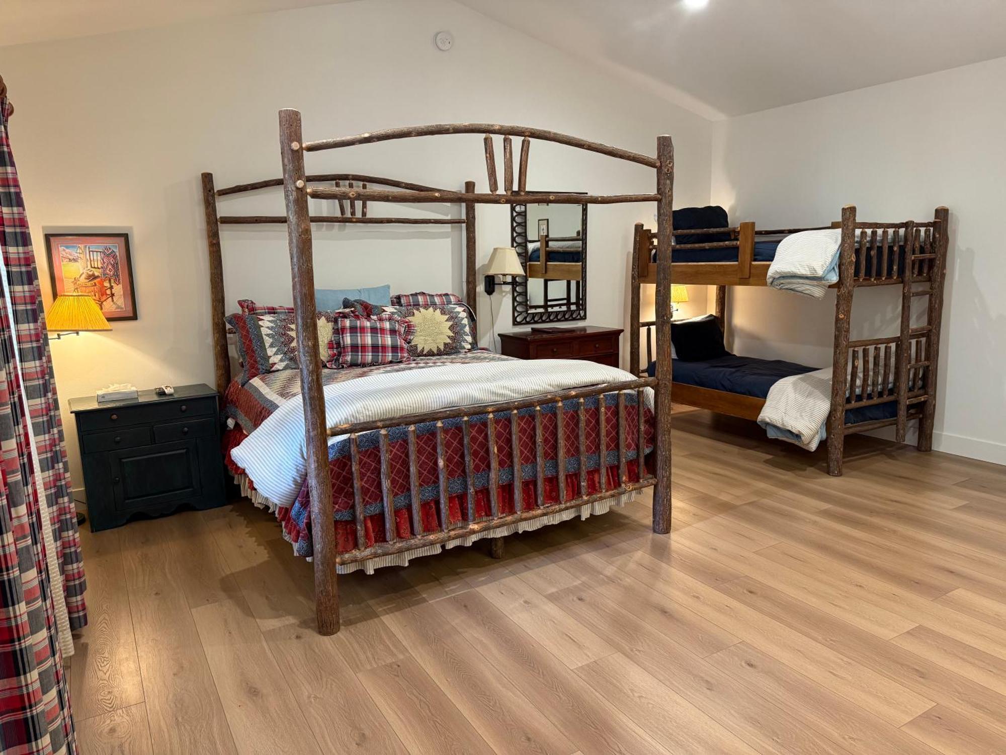 Circle Bar B Guest Ranch Hotel Capitan